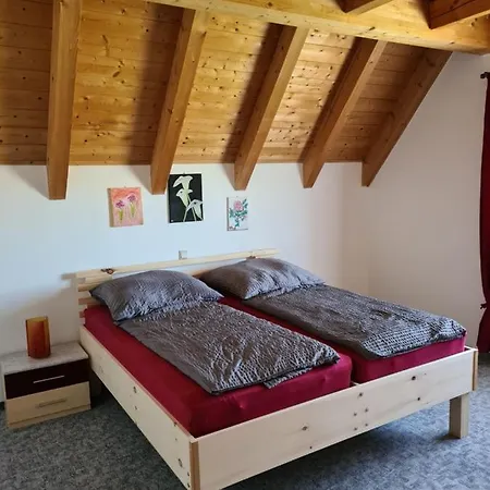 Helga Apartment *
